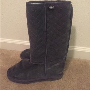 Emu wool quilted boots